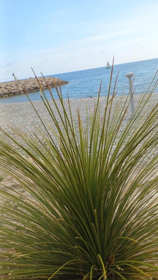 Ferienwohnung Chez Bianca Les Coquelicots Les Lucioles Menton Exterior foto